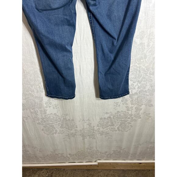 Democracy Jeans 22W AB Solution Blue Denim Straight Leg Elastic Waist Light Wash - Picture 11 of 16